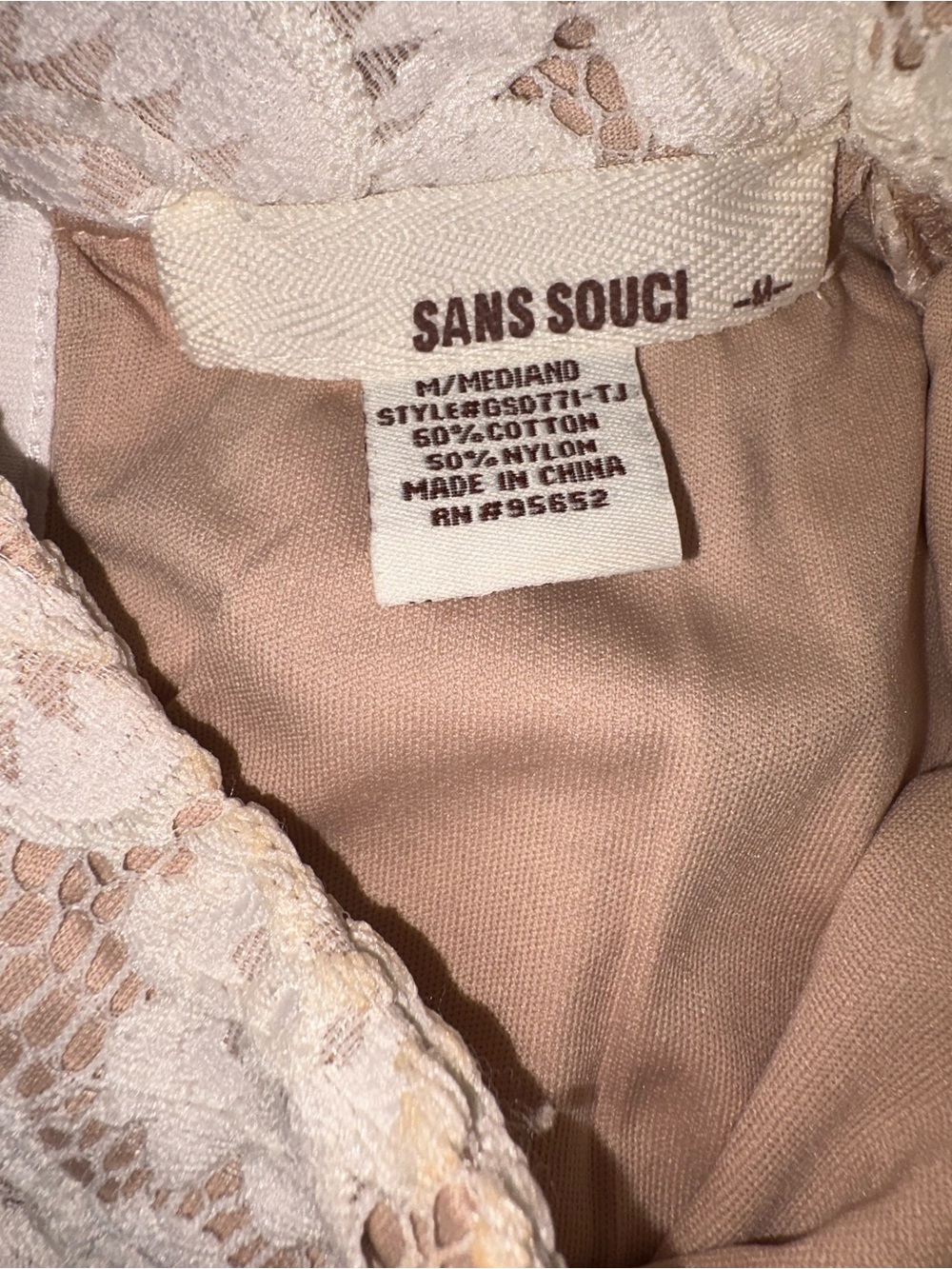 Sans Souci Ivory Floral Lace Dress - Picture 13 of 16